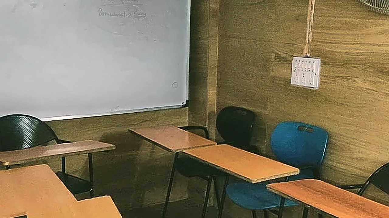 SWOT Academy NIOS coaching classroom at Ashoka Mall, Bund Garden Road, Pune